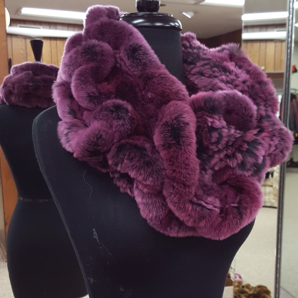 Knitted Ruffled Rex Rabbit Fur Infinity Scarf - Picture 2 of 3